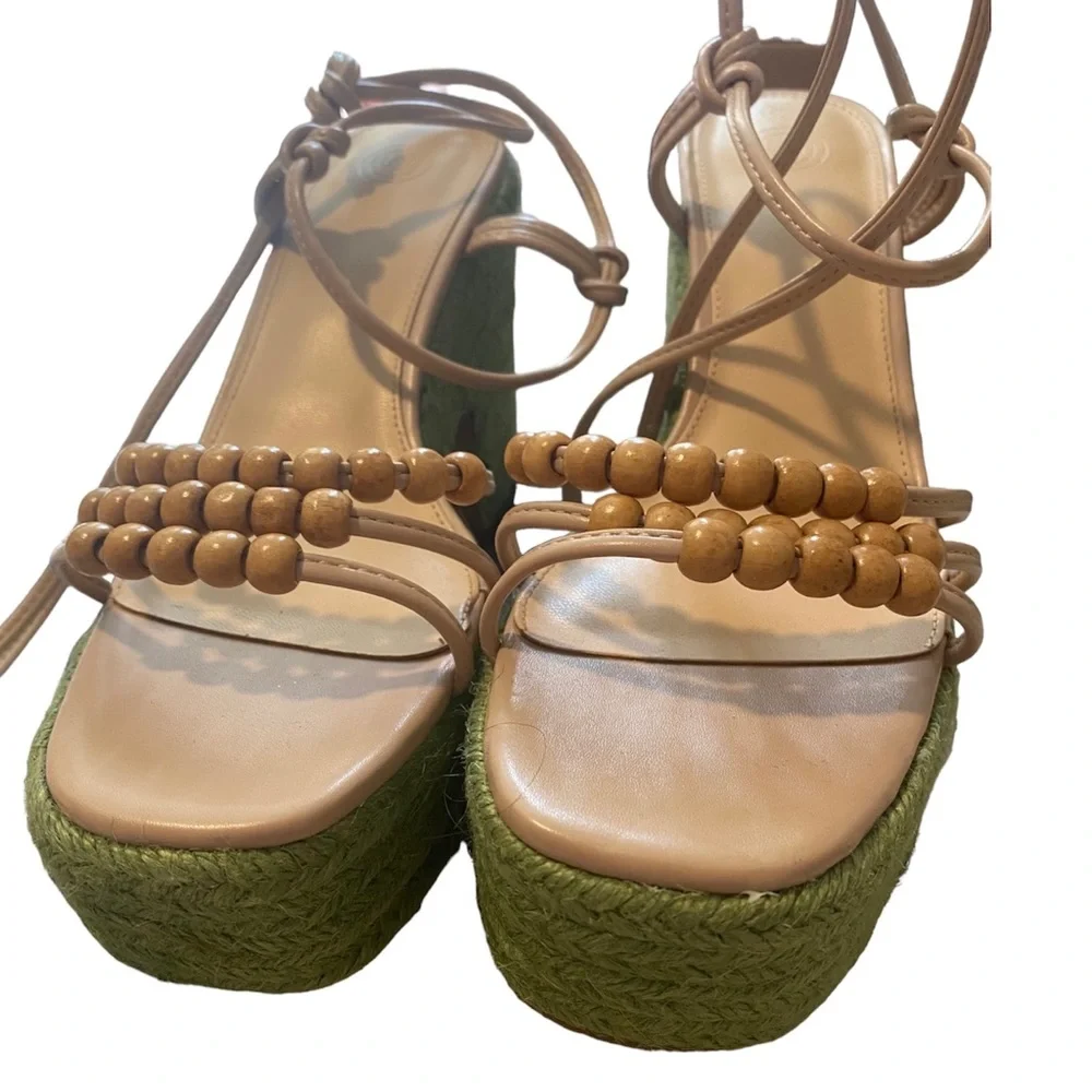 Urban Outfitters Marabelle Beaded Platform Heels NWOB, Tan/Green, Size 8